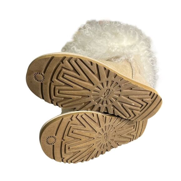 UGG Boots 6 Mongolian Fur Short Cuff Sheepskin Cream Ski Outdoor Worn Once - Picture 4 of 8